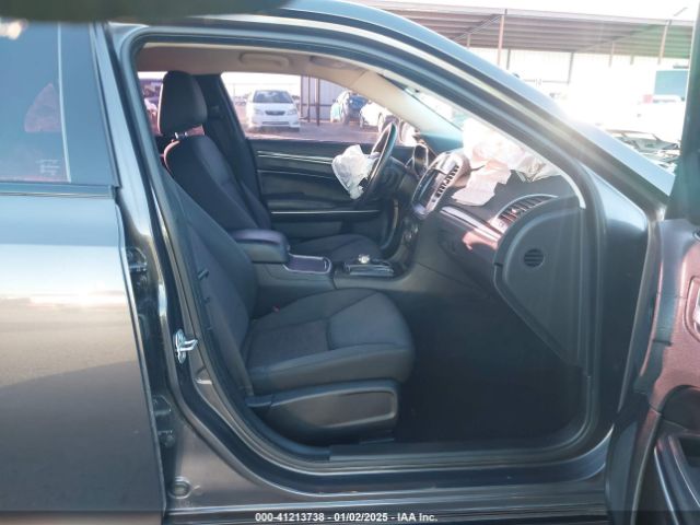 2021 CHRYSLER 300 2C3CCAAG8MH530518 Photo 4