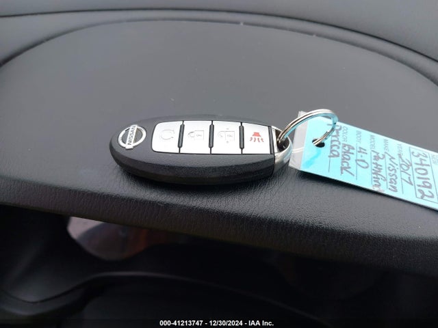 5N1DR2MM9HC664948 Nissan Pathfinder Sv
