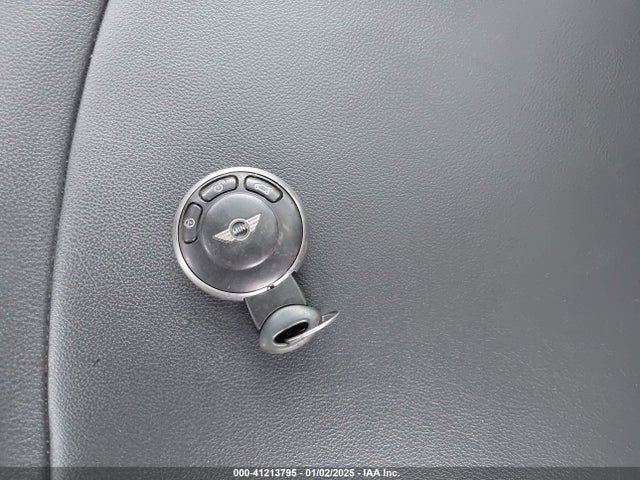 2012 MINI COOPER S WMWSV3C50CT385689 Photo 10