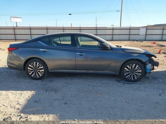 1N4BL4DV0RN352840 Nissan Altima Sv Fwd