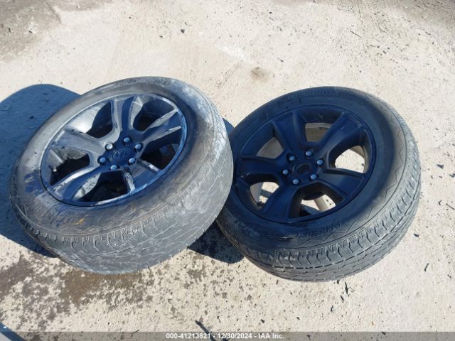 1C6SRFFT1MN509467 RAM 1500 Big Horn  4x4 5'7 Box