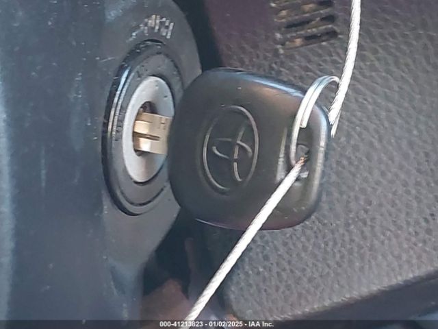 5YFBURHE1EP150083 Toyota Corolla Le Plus