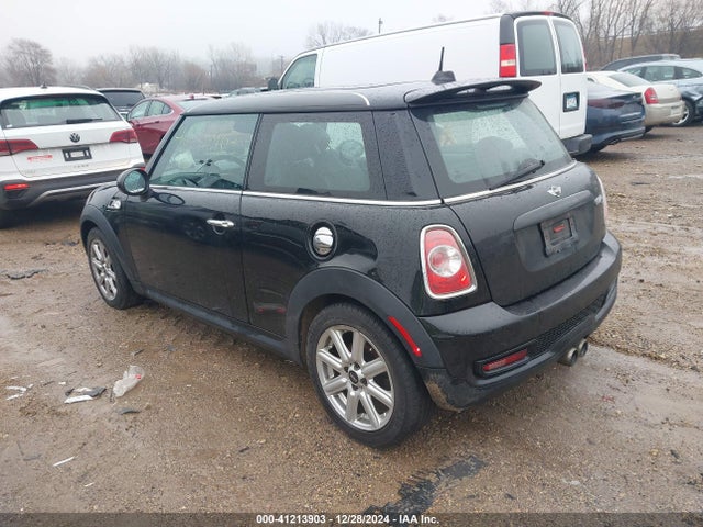 2013 MINI HARDTOP WMWSV3C51DT395276 Photo 2