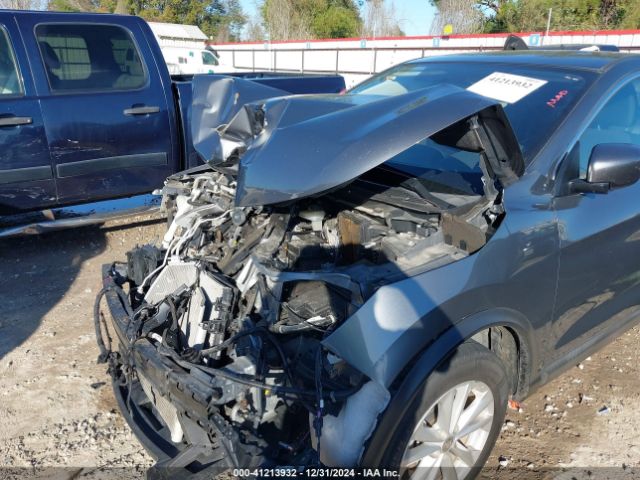 JN1BJ1CPXJW189620 Nissan Rogue Sport S