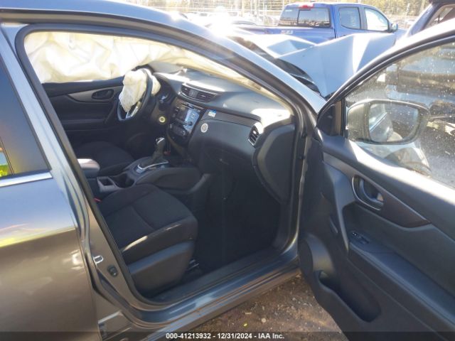 JN1BJ1CPXJW189620 Nissan Rogue Sport S