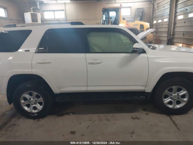 JTEBU5JR8K5668234 Toyota 4RUNNER SR5