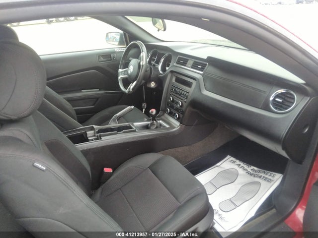 Ford MUSTANG GT 2014 1ZVBP8CF8E5246997 Image 5