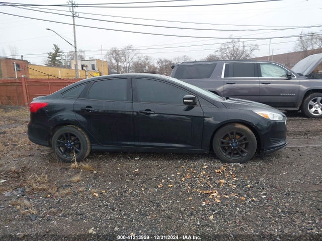 Ford FOCUS SE 2017 1FADP3F20HL209911 Image 13