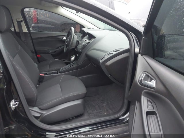 Ford FOCUS SE 2017 1FADP3F20HL209911 Image 5