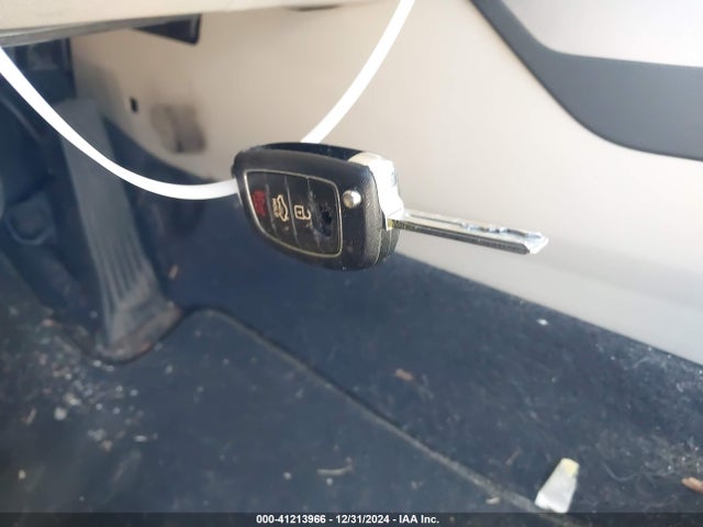 Hyundai SONATA SE 2015 5NPE24AF4FH145581 Image 11