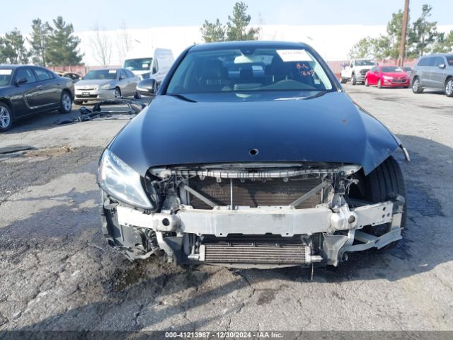 55SWF4JB7FU087565 Mercedes-Benz C 300 Luxury/sport