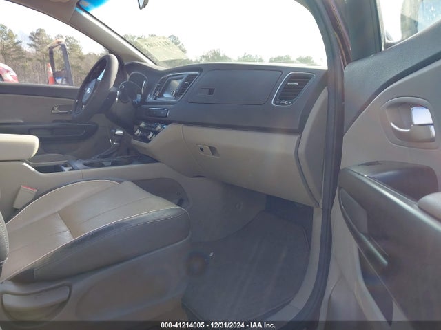KIA SEDONA LX 2017 KNDMB5C12H6268747 Image 5