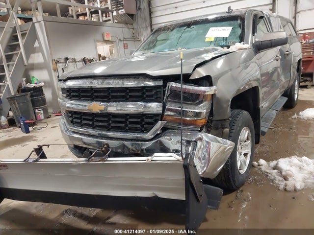 Chevrolet Silverado 1500 1lt 2017 3GCUKREC4HG345591 Image 2