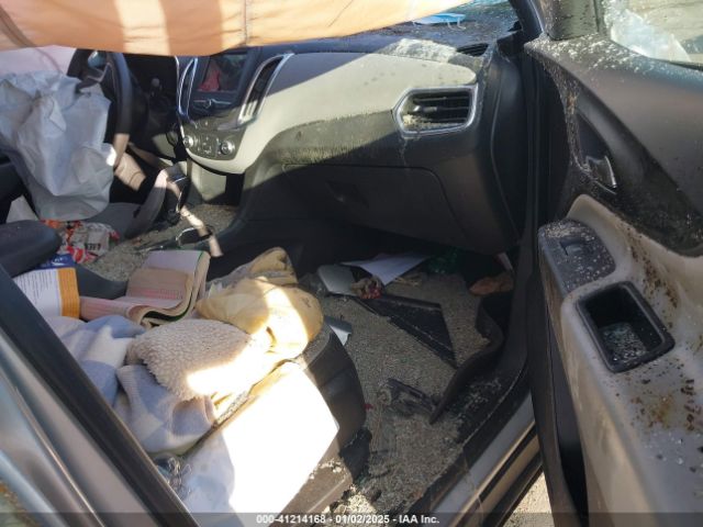 3GNAXHEV5KS680788 Chevrolet EQUINOX LS