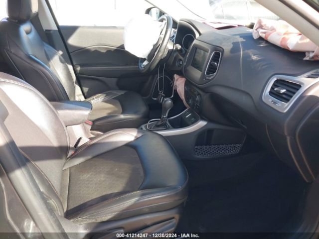 3C4NJCBB6JT102877 Jeep Compass Latitude Fwd