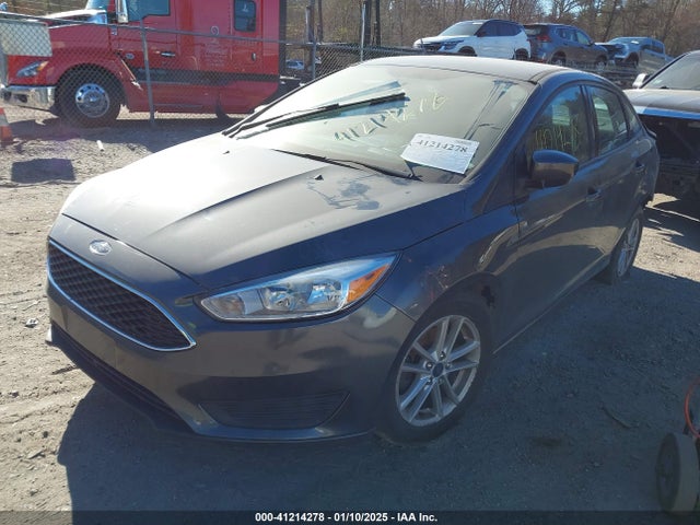 Ford FOCUS SE 2018 1FADP3F28JL254391 Image 2