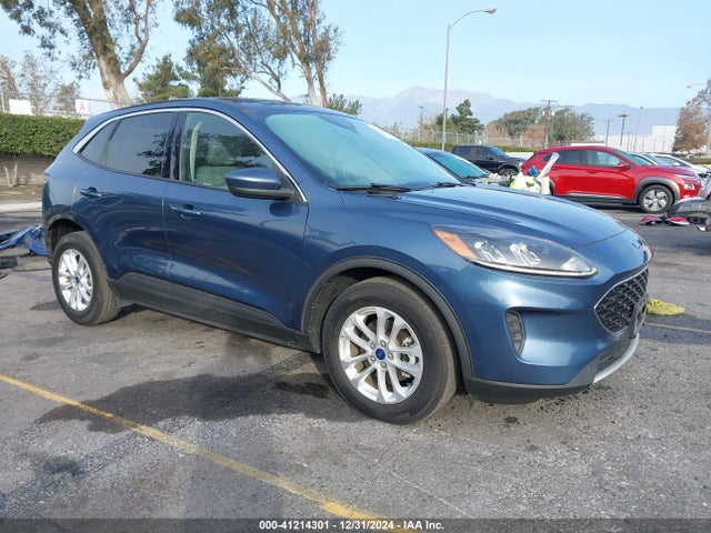 Ford ESCAPE SE 2020 1FMCU0G65LUB70388 Image 1