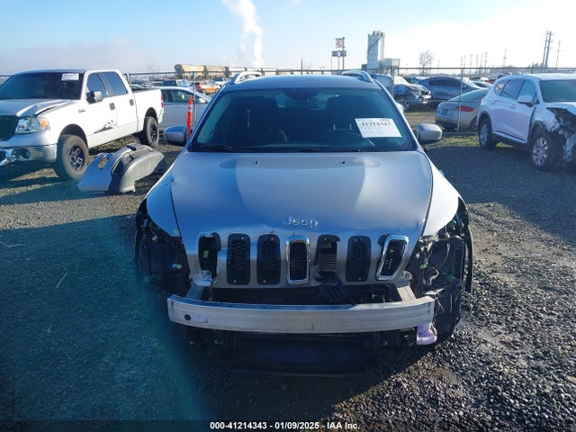 Jeep Cherokee Latitude 2016 1C4PJMCB3GW215394 Image 13