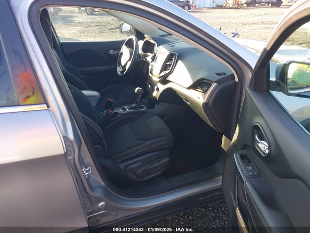 Jeep Cherokee Latitude 2016 1C4PJMCB3GW215394 Image 5