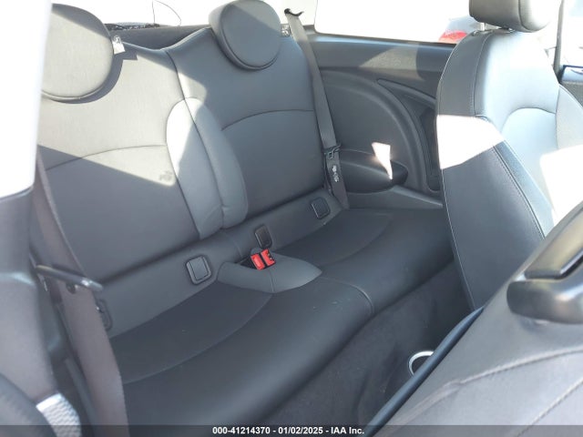 2010 MINI COOPER S WMWMF7C52ATZ70784 Photo 7