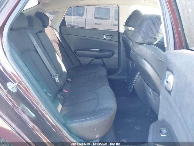KIA Optima Lx 2017 5XXGT4L33HG150665 Image 8