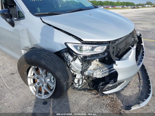 2C4RC1BG1RR162415 Chrysler Pacifica Touring L