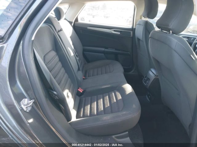 3FA6P0LU8HR128623 Ford Fusion Hybrid Se