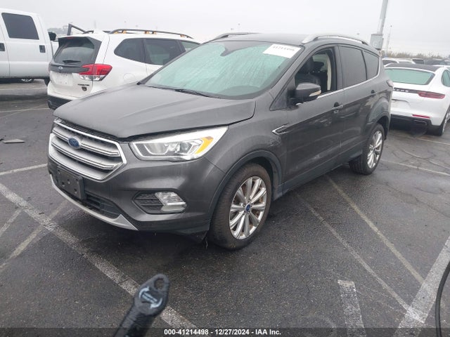 Ford Escape Titanium 2017 1FMCU0JD3HUD27981 Image 2
