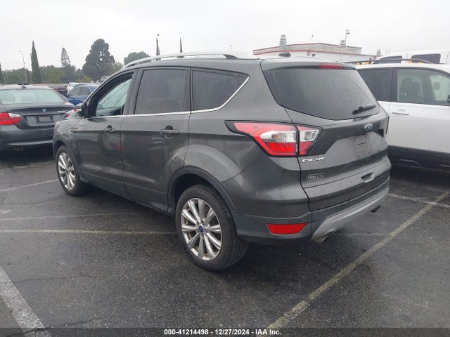 Ford Escape Titanium 2017 1FMCU0JD3HUD27981 Image 3
