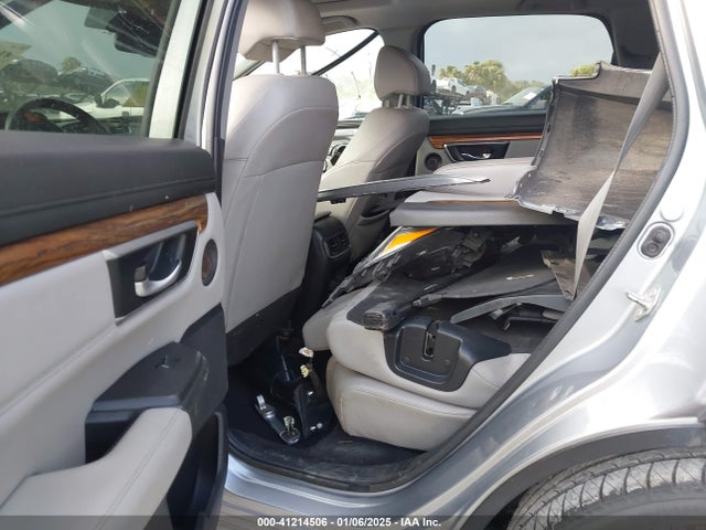 Honda Cr-v Touring 2018 7FARW1H97JE055342 Image 8