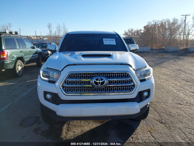 5TFDZ5BN3GX009600 Toyota Tacoma Trd Sport