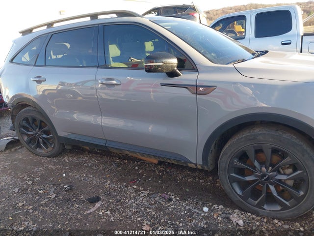 KIA SORENTO EX 2022 5XYRHDLF8NG106592 Image 13