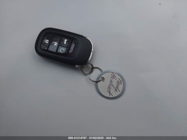 1HGCY2F8XPA048979 Honda Accord Hybrid Touring