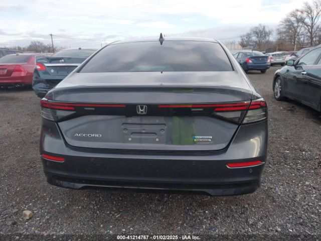 1HGCY2F8XPA048979 Honda Accord Hybrid Touring