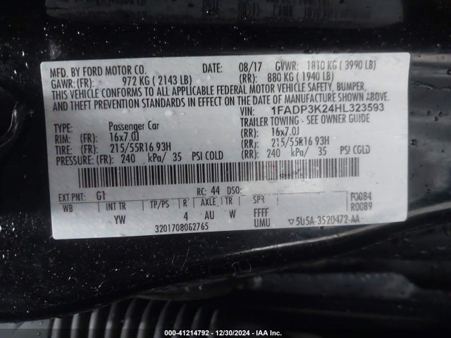 Ford FOCUS SE 2017 1FADP3K24HL323593 Image 9