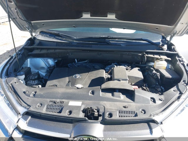 5TDKZRFH0KS570709 Toyota 2gr-fks