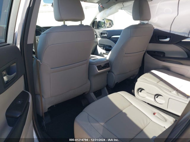 5TDKZRFH0KS570709 Toyota 2gr-fks