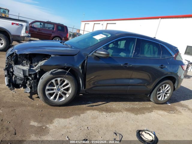 1FMCU9G62LUC21835 Ford ESCAPE SE