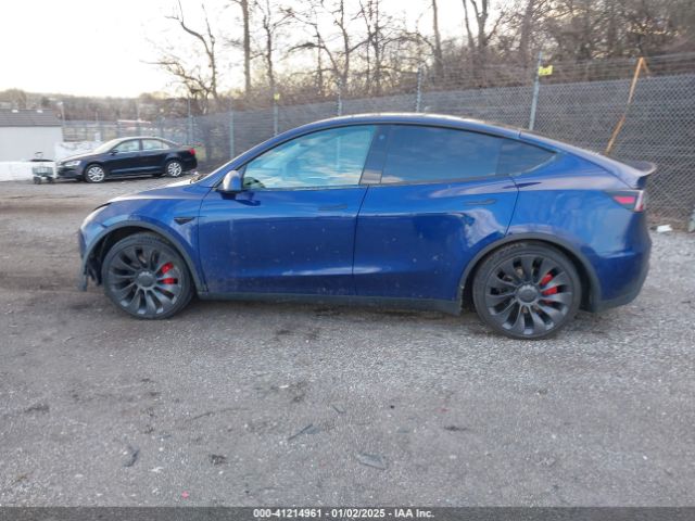 7SAYGDEF3PF643900 Tesla Model Y