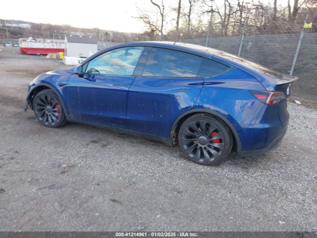 7SAYGDEF3PF643900 Tesla Model Y