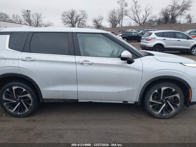 Mitsubishi Outlander Se/black Edition 2022 JA4J4UA8XNZ034643 Image 13