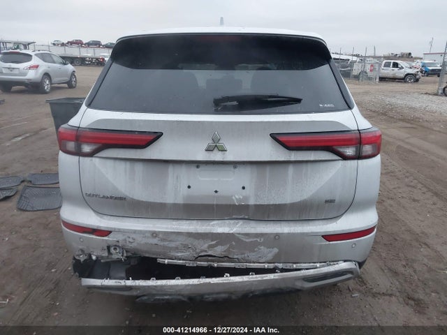 Mitsubishi Outlander Se/black Edition 2022 JA4J4UA8XNZ034643 Image 16