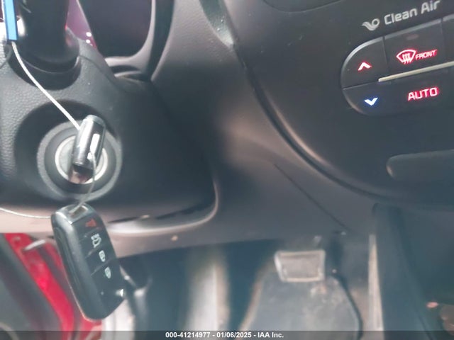 KIA SOUL + 2017 KNDJP3A59H7477878 Image 11