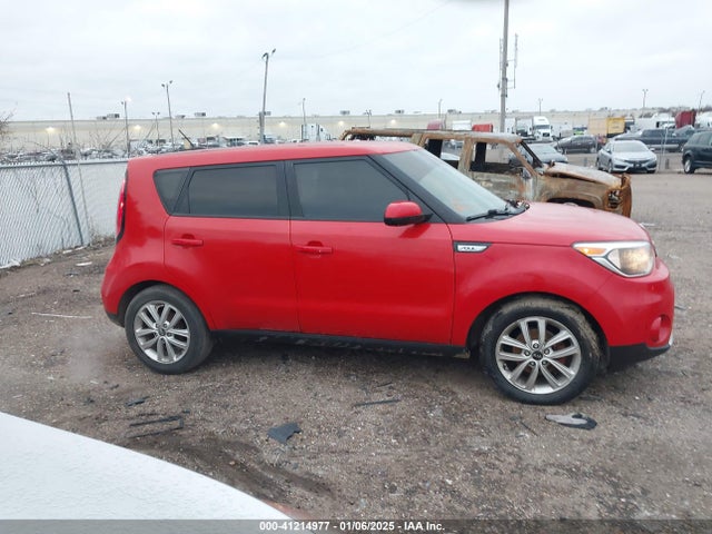 KIA SOUL + 2017 KNDJP3A59H7477878 Image 13