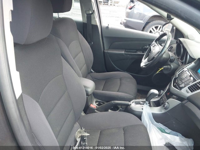 1G1PC5SB0E7115268 Chevrolet CRUZE LT
