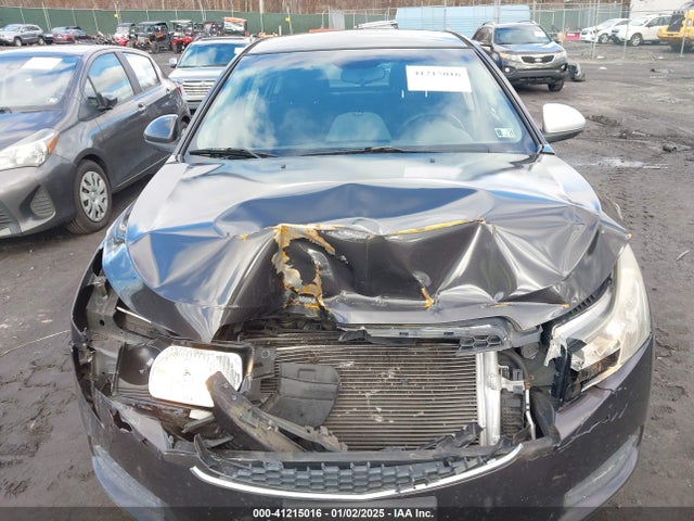1G1PC5SB0E7115268 Chevrolet CRUZE LT