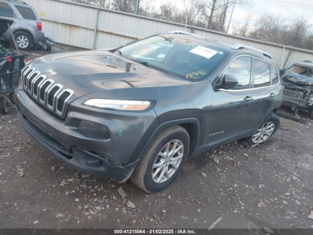 1C4PJMCB4GW141886 Jeep Cherokee Latitude
