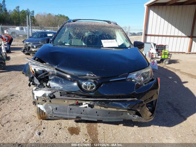 2T3WFREV5HW371311 Toyota Rav4 Xle