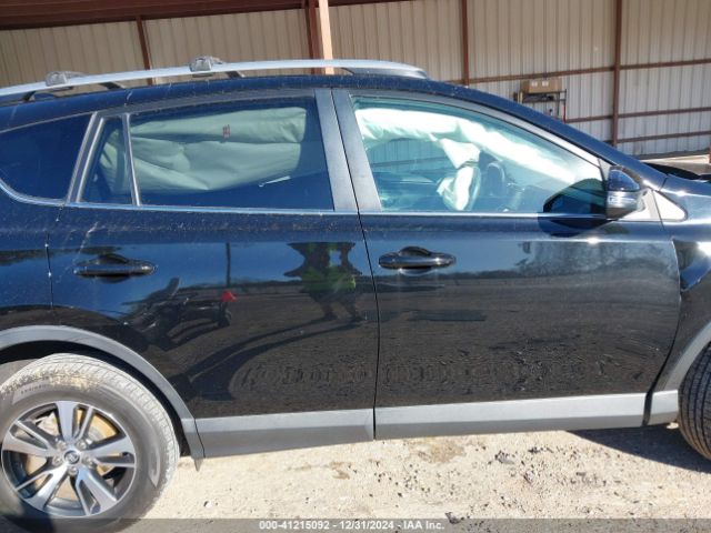 2T3WFREV5HW371311 Toyota Rav4 Xle
