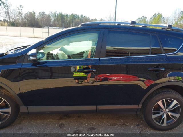 2T3WFREV5HW371311 Toyota Rav4 Xle